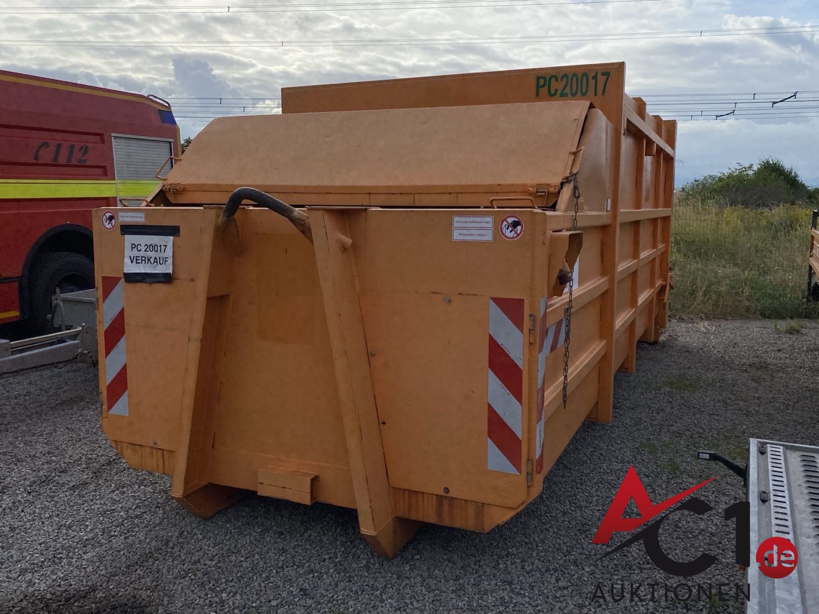 Presscontainer 20 m³ Renders mit Hakenliftaufnahme